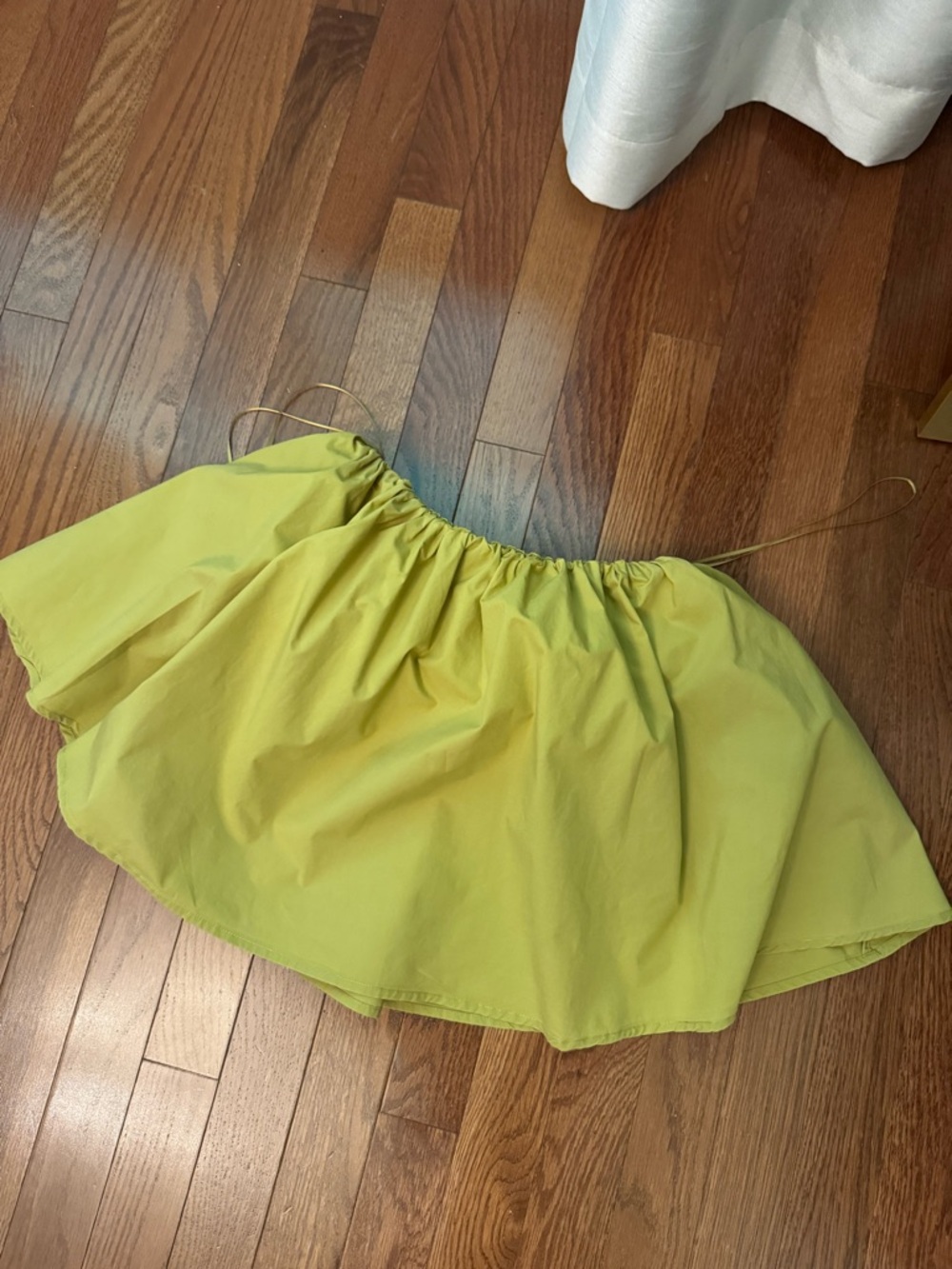 vestique Lime Green Strapless Top